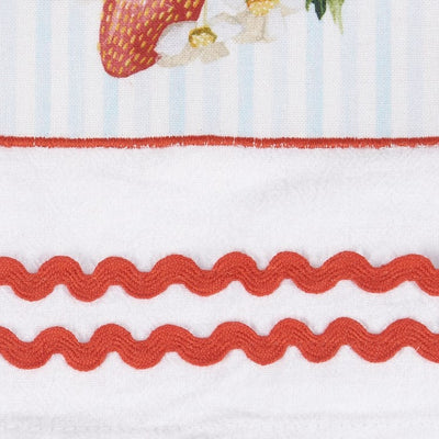 Strawberry Vine Kitchen Towel