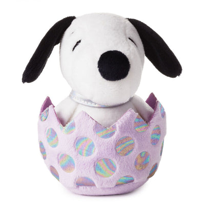 Peanuts Zip-Along Snoopy in Egg Plush Toy 3.5"