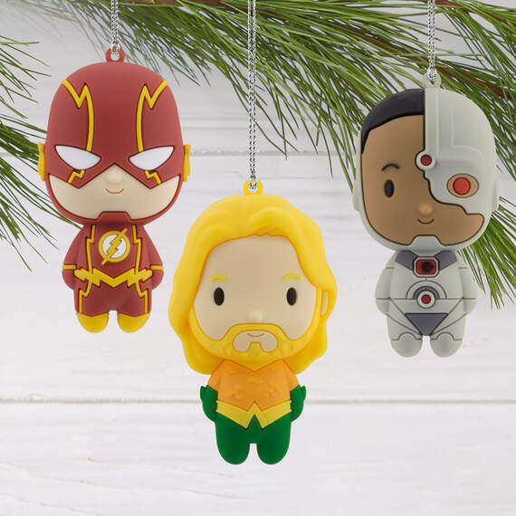 DC™ Justice League Mystery Ornament