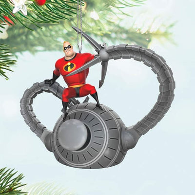 Disney/Pixar The Incredibles 20th Anniversary Battling the Omnidroid Ornament