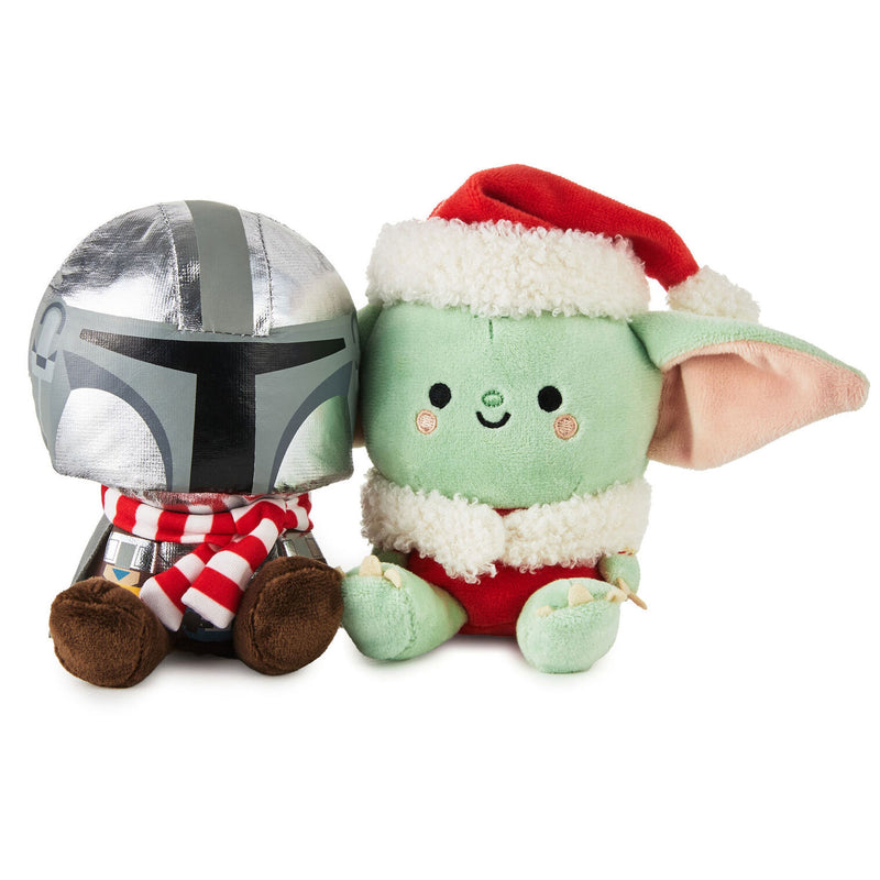 Star Wars The Mandalorian and Grogu Holiday