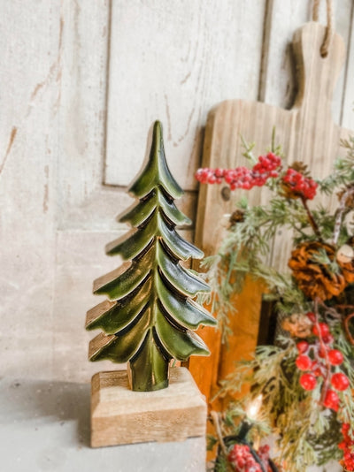 Wooden Tree w/ Green Enamel 8"